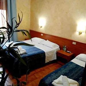 Ferrari Otel Roma