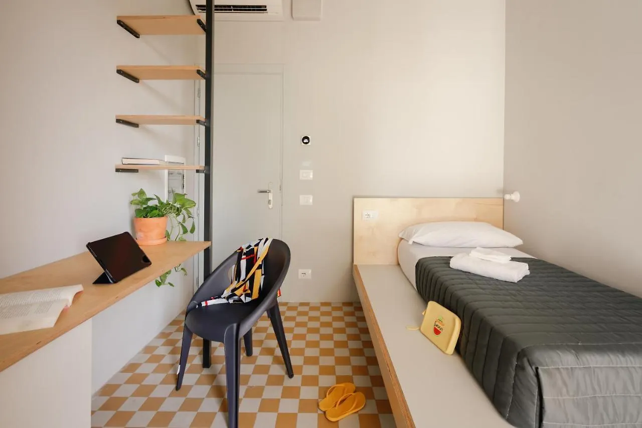 'Re-Dama Hostel Florence Italy