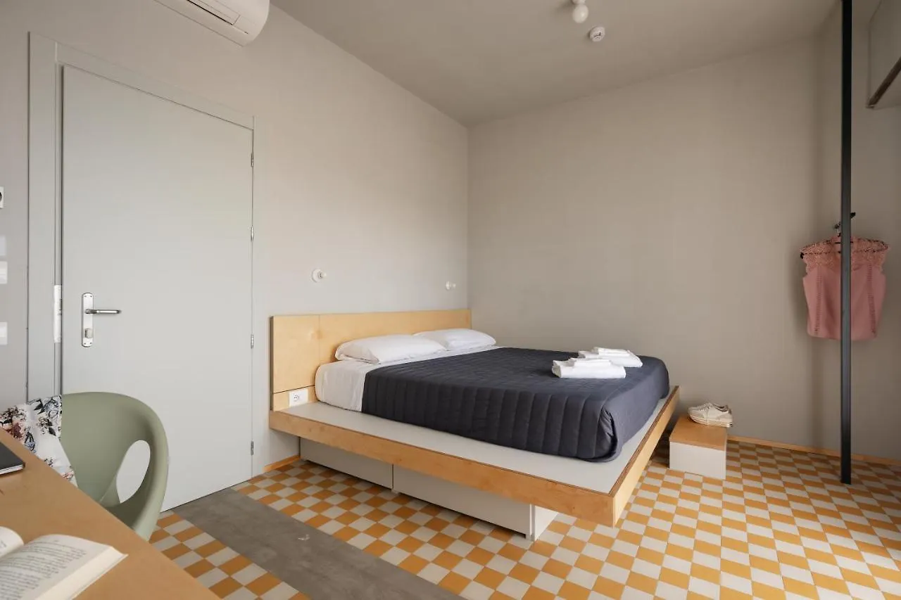 'Re-Dama Hostel Firenze 0*,  Italia